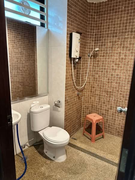 Slim Villa untuk Untuk Dijual - RM 1,980,000, Mac 2026 - Bathroom - PropertyGuru.com.my