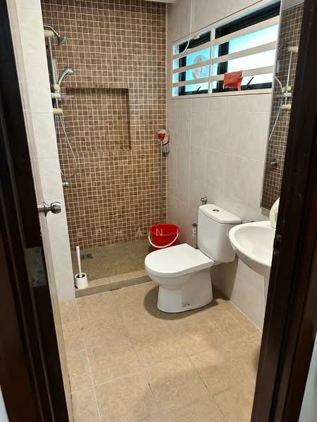 Slim Villa untuk Untuk Dijual - RM 1,980,000, Mac 2026 - Bathroom - PropertyGuru.com.my