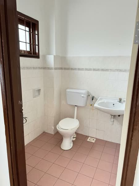 2-storey Terraced House for Sale in Puchong (Selangor) - Ng Hon Keong - Bathroom - PropertyGuru.com.my