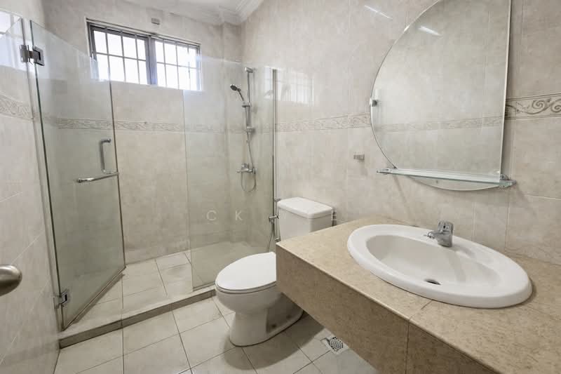 Semi-Detached House for Sale in Taman Sri Endah (Sri Petaling) - CK Yee - Bathroom - PropertyGuru.com.my