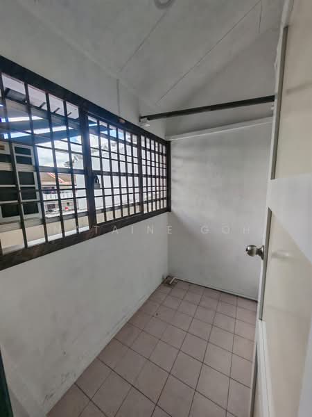2-storey Terraced House for Rent in Bandar Seri Alam (Masai) - Nataine Goh - Balcony - PropertyGuru.com.my