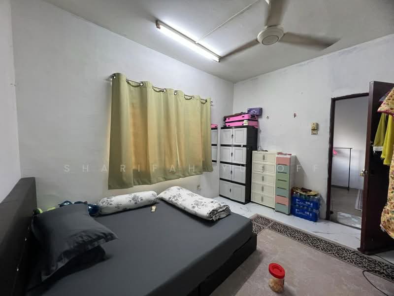 Rumah Pangsa Nilam Sari untuk Untuk Dijual - RM 219,000, Apr 2026 - Bedroom - PropertyGuru.com.my