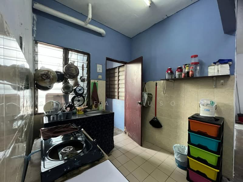 Rumah Pangsa Nilam Sari untuk Untuk Dijual - RM 219,000, Apr 2026 - Kitchen - PropertyGuru.com.my