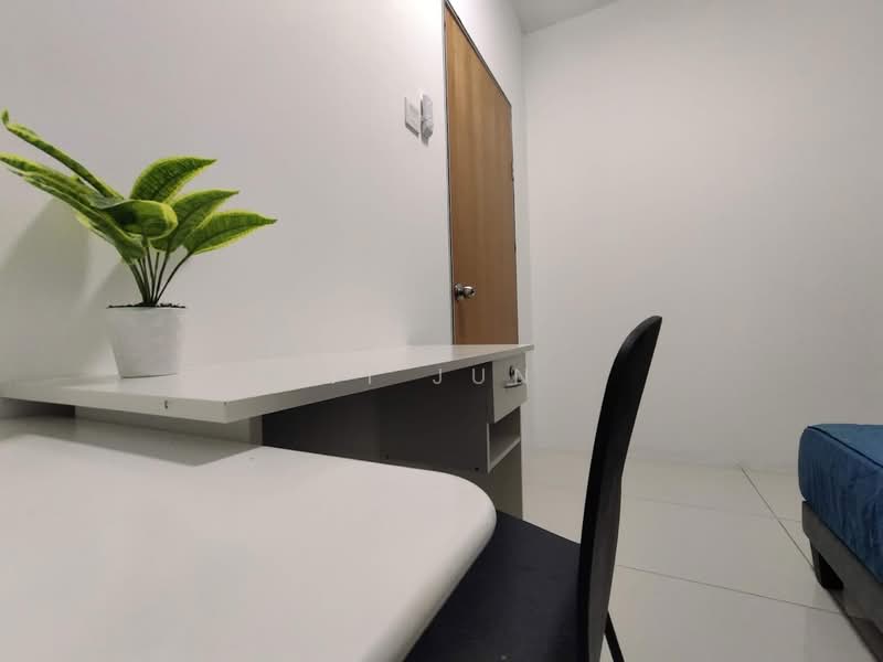 Condominium for Rent at Aurora Residence @ Lake Side City - Yi Jun - Study - PropertyGuru.com.my