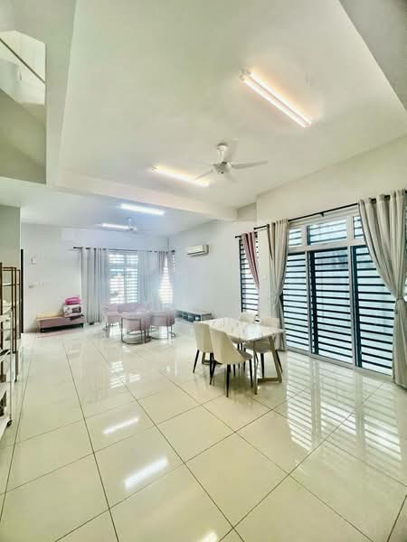 Cluster House for Sale in Iskandar Puteri (Nusajaya) (Johor) - Sam Tee - Living Room - PropertyGuru.com.my