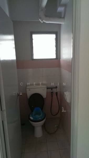 Condominium for Sale at Bukit Pandan Kondominium 1 - Chee Hin - Bathroom - PropertyGuru.com.my