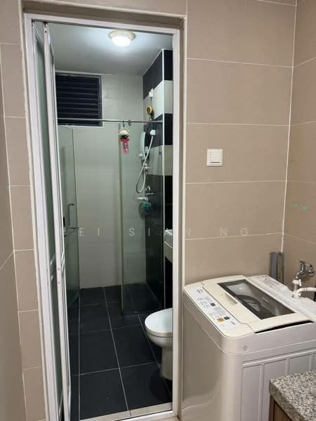 D'Secret Garden (Pangsapuri Kempas Indah) untuk Untuk Dijual - RM 450,000, Apr 2026 - Bathroom - PropertyGuru.com.my