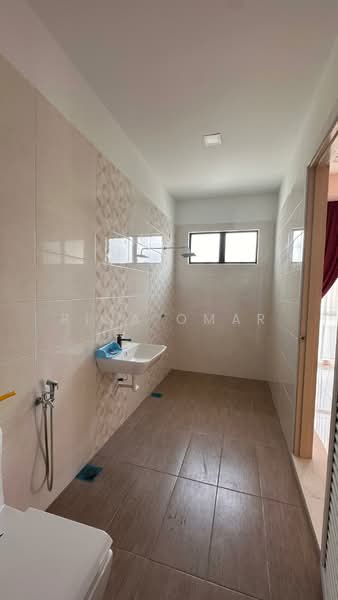 Panorama Lapangan Perdana untuk Untuk Disewa - RM 2,200 /bulan, Mac 2026 - Bathroom - PropertyGuru.com.my