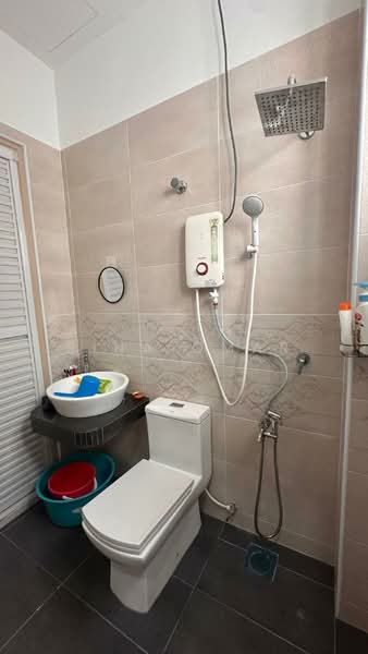 Panorama Lapangan Perdana untuk Untuk Disewa - RM 2,200 /bulan, Mac 2026 - Bathroom - PropertyGuru.com.my