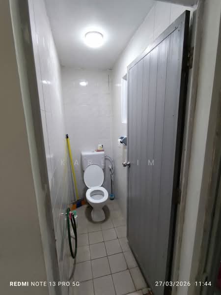 1-storey Terraced House for Rent in Taman Abad (Johor Bahru) - Karl Lim - Bathroom - PropertyGuru.com.my