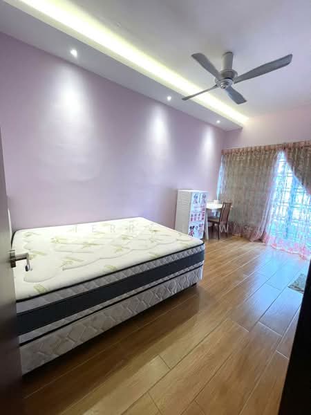 3-storey Terraced House for Sale in Taman Esplanad (Bukit Jalil) - Terry Law - Bedroom - PropertyGuru.com.my