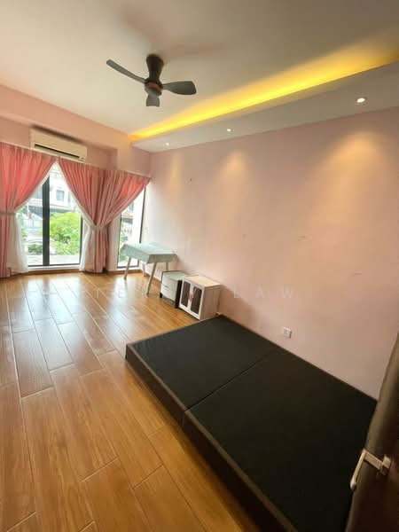 3-storey Terraced House for Sale in Taman Esplanad (Bukit Jalil) - Terry Law - Interior - PropertyGuru.com.my