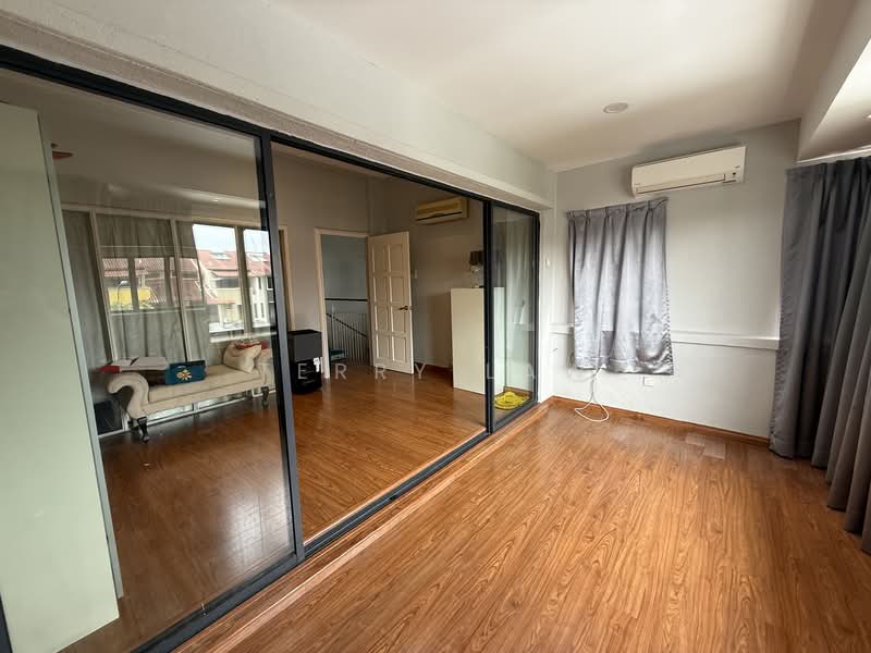 3-storey Terraced House for Sale in Taman Esplanad (Bukit Jalil) - Terry Law - PropertyGuru.com.my