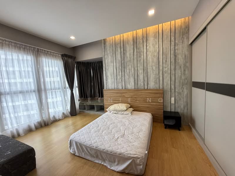 Condominium for Rent at Royal Strand @ Country Garden Danga Bay - Queenie Ng - Bedroom - PropertyGuru.com.my