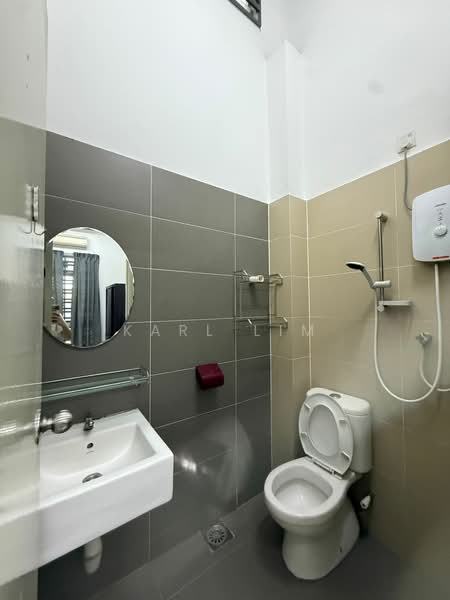 Taman Mount Austin untuk Untuk Disewa - RM 2,500 /bulan, Mac 2026 - Bathroom - PropertyGuru.com.my