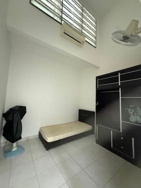Taman Mount Austin untuk Untuk Disewa - RM 2,500 /bulan, Mac 2026 - Bedroom - PropertyGuru.com.my