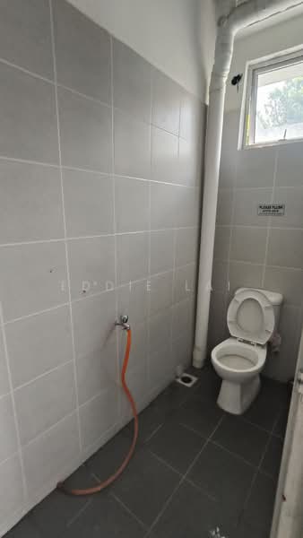 Shop / Office for Rent in Taman Dato Onn (Johor Bahru) - Eddie Lai - Bathroom - PropertyGuru.com.my