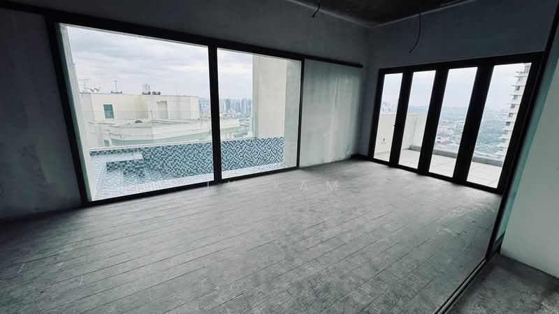 Condominium for Sale at Pinnacle Bangsar - JY Kam - Balcony - PropertyGuru.com.my