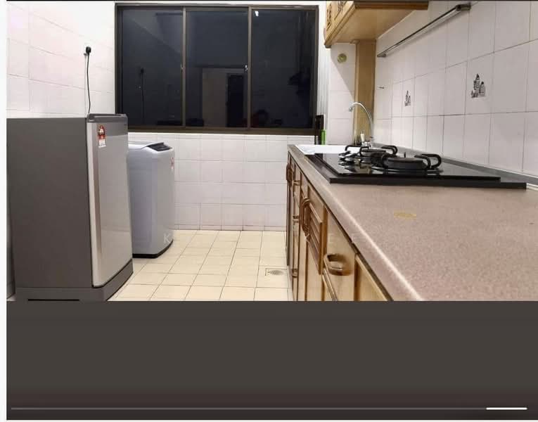 Condominium for Sale at Springfield Condominium - Kerly Kee - Kitchen - PropertyGuru.com.my