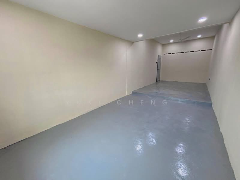 Semi-Detached House for Sale in Taman Pelangi (Johor Bahru) - Yuki Cheng - Interior - PropertyGuru.com.my