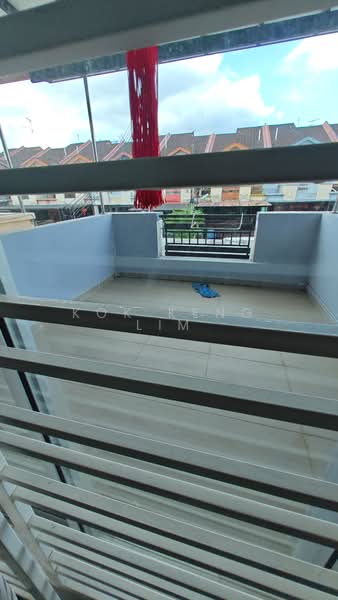 2-storey Terraced House for Sale in Bandar Jaya Putra (Johor Bahru) - Kok Keng Lim - Balcony - PropertyGuru.com.my