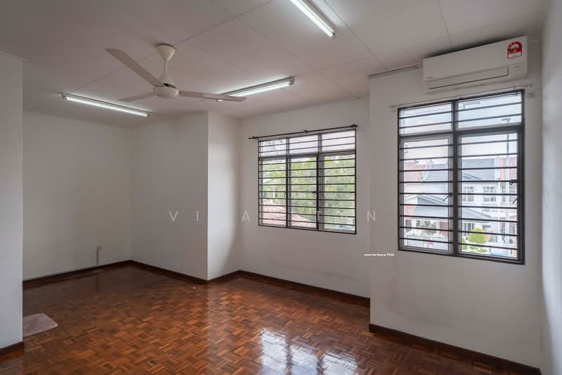 2-storey Terraced House for Rent in Setia Impian (Setia Alam) - Vitas Tan - Interior - PropertyGuru.com.my