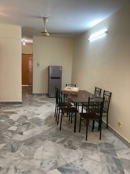Condominium for Sale at Palm Court Condominium - Raymond Ling - Dining Room - PropertyGuru.com.my