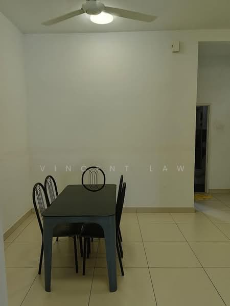 Terraced House for Rent in Skudai (Johor) - Vincent Law - Dining Room - PropertyGuru.com.my