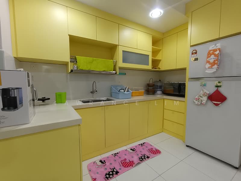 Service Residence for Sale at The Heights Residence - Lawrance Lim - Kitchen - PropertyGuru.com.my