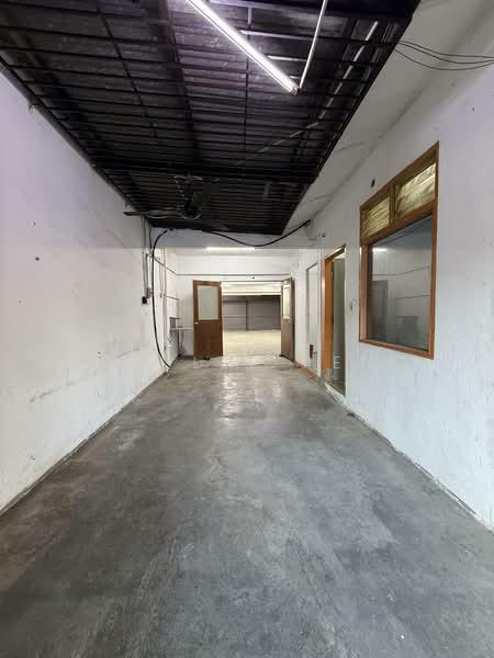 For Rent - Taman Damai Jaya