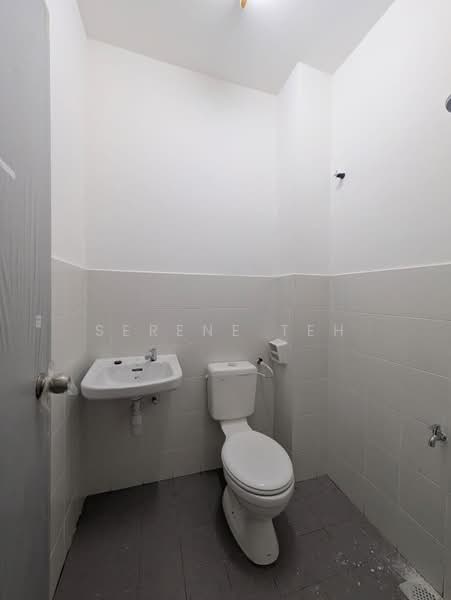 Kelapa Sawit untuk Untuk Disewa - RM 1,500 /bulan, Mac 2026 - Bathroom - PropertyGuru.com.my