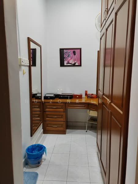 Bungalow for Sale in Taman Ikhlas (Bandar Sungai Long) - Huizonk Lee - Interior - PropertyGuru.com.my