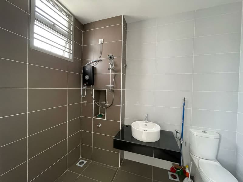 Terraced House for Rent in Skudai (Johor) - Tim Tan - Bathroom - PropertyGuru.com.my