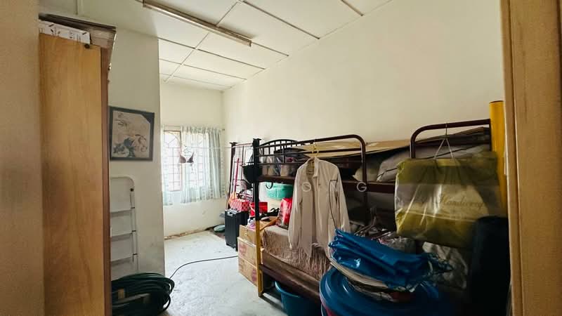 Rumah Teres 2 Tingkat untuk Dijual di Mutiara Subang - Jay Yong - Bedroom - PropertyGuru.com.my