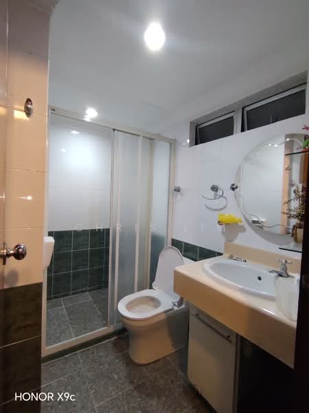 Condominium for Rent at Amadesa Resort Condominium - Chris Lim - Bathroom - PropertyGuru.com.my