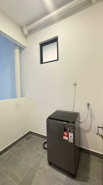 Service Residence for Sale at Twin Tower Residence - Michelle Ng - Interior - PropertyGuru.com.my