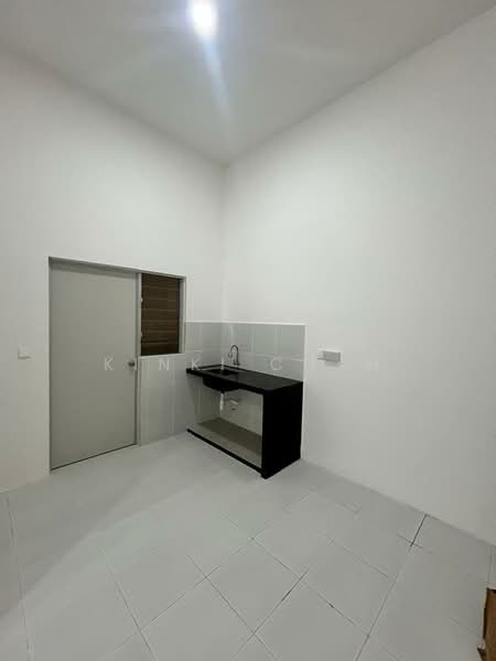 Condominium for Rent at Residensi Sateria - KINKI CHAN - Kitchen - PropertyGuru.com.my