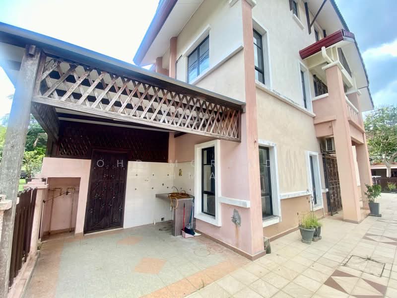 2.5-storey Terraced House for Sale in Presint 16 (Putrajaya) - Mohd Mortadza Ahmad - Exterior - PropertyGuru.com.my