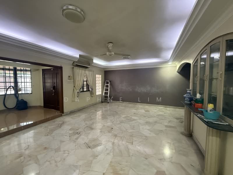 2-storey Terraced House for Sale in Taman Bukit Desa (Taman Desa) - Daphne Lim - Living Room - PropertyGuru.com.my