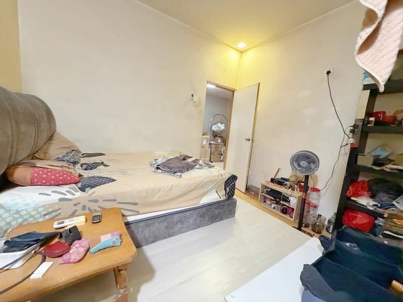 Taman Johor Jaya untuk Untuk Dijual - RM 600,000, Apr 2026 - Bedroom - PropertyGuru.com.my