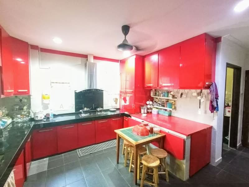 Bungalow for Sale in Bangi Villa (Bangi) - Azli Ibrahim - Kitchen - PropertyGuru.com.my