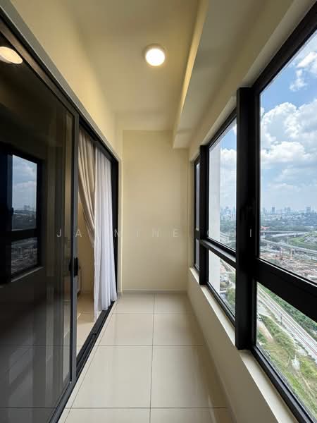 The Era @ Duta North untuk Untuk Disewa - RM 2,300 /bulan, Mac 2026 - Balcony - PropertyGuru.com.my