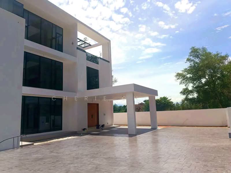 Bungalow for Sale in Ipoh (Perak) - Cherie Chong - Exterior - PropertyGuru.com.my