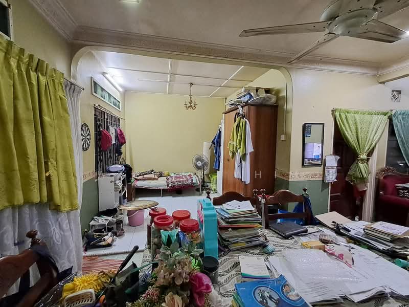 Rumah Teres 1 Tingkat untuk Dijual di Taman Greenwood (Batu Caves) - Azli Ibrahim - Bedroom - PropertyGuru.com.my