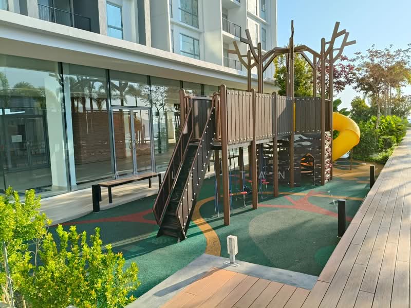 Kondominium untuk Dijual di Triuni Residences - Ashley Tan - Exterior - PropertyGuru.com.my