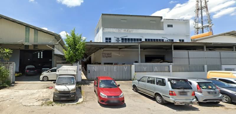 Semi-D Factory for Sale in Taman Sri Serdang (Seri Kembangan) - Stanley Yap - Exterior - PropertyGuru.com.my