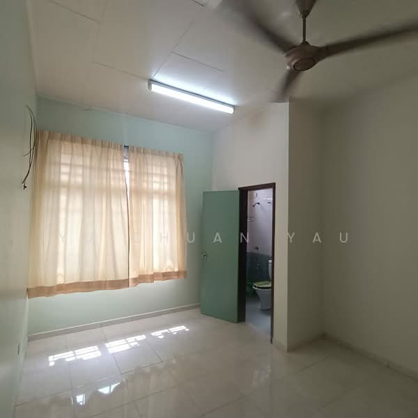 2-storey Terraced House for Sale in Taman Ara Permai (Batu Berendam) - Yu Chuan Yau - Interior - PropertyGuru.com.my