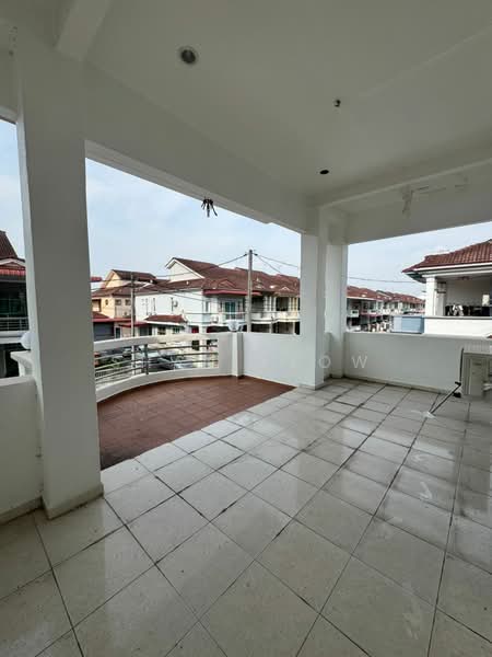 Taman Merbau Indah untuk Untuk Dijual - RM 828,000, Mac 2026 - Balcony - PropertyGuru.com.my