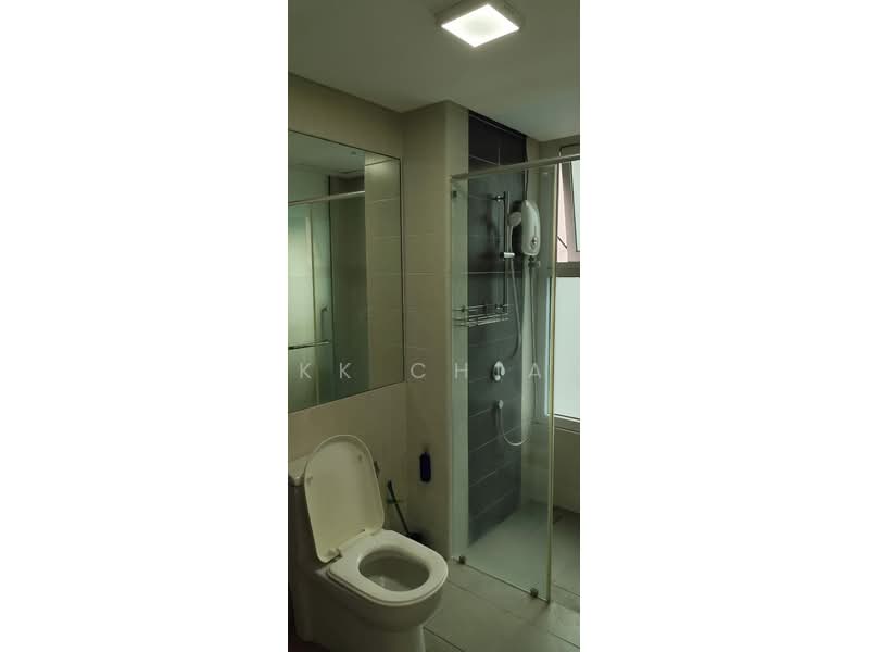 Service Residence for Rent at V Residence 3 @ Sunway Velocity - KK Chia - Bathroom - PropertyGuru.com.my