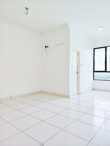 Service Residence for Sale at Sky Peak Residences - Yvonne Lim - Interior - PropertyGuru.com.my